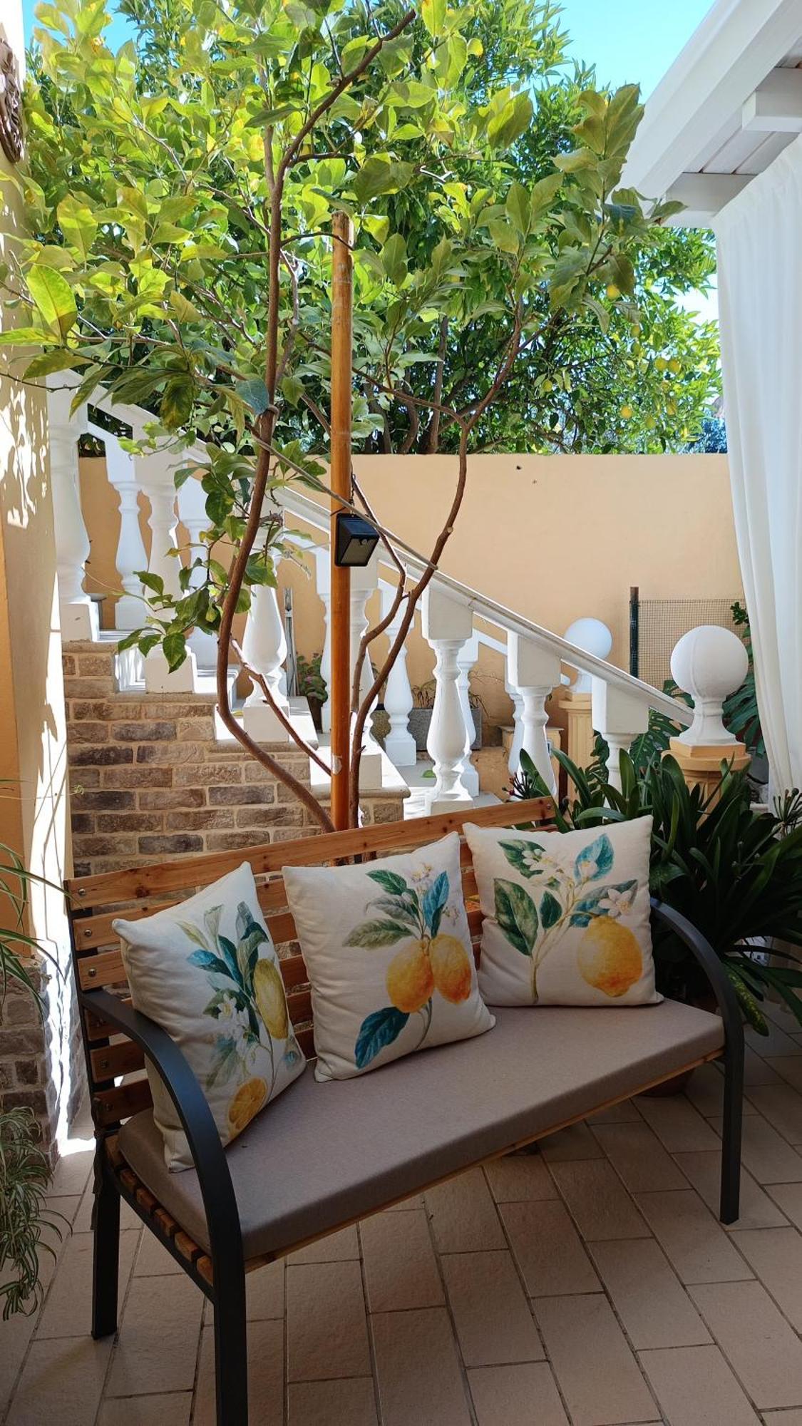 Domos Le Due Tuie Bed & Breakfast พิสซินาส ภายนอก รูปภาพ